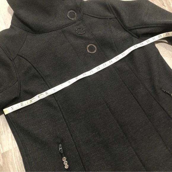 Lululemon Audrey Jacket - Picture 3 of 9